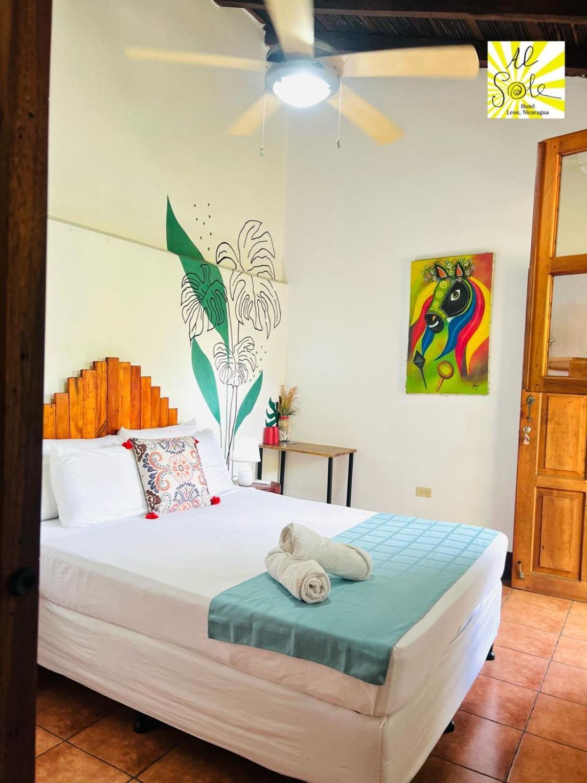 Hotel Al Sole León エクステリア 写真